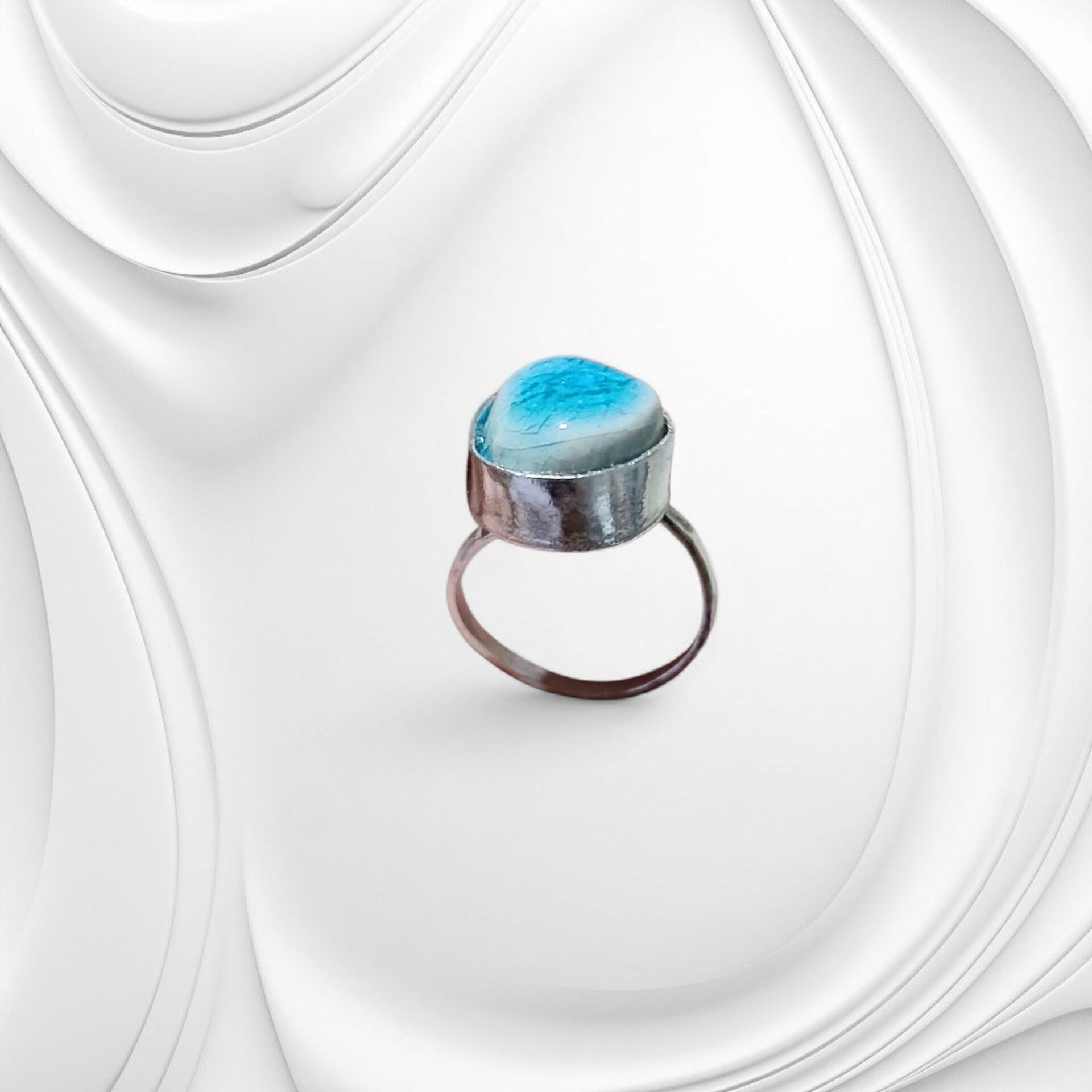 El Yapımı Seramik Taşlı Yüzük