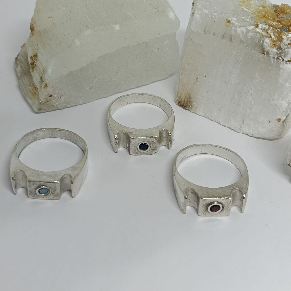 GÜMÜŞ ZİRKON TAŞLI YÜZÜK Mavi