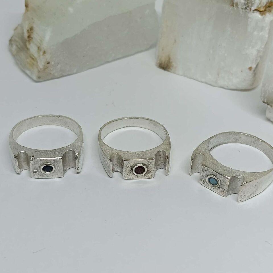 GÜMÜŞ ZİRKON TAŞLI YÜZÜK Lacivert