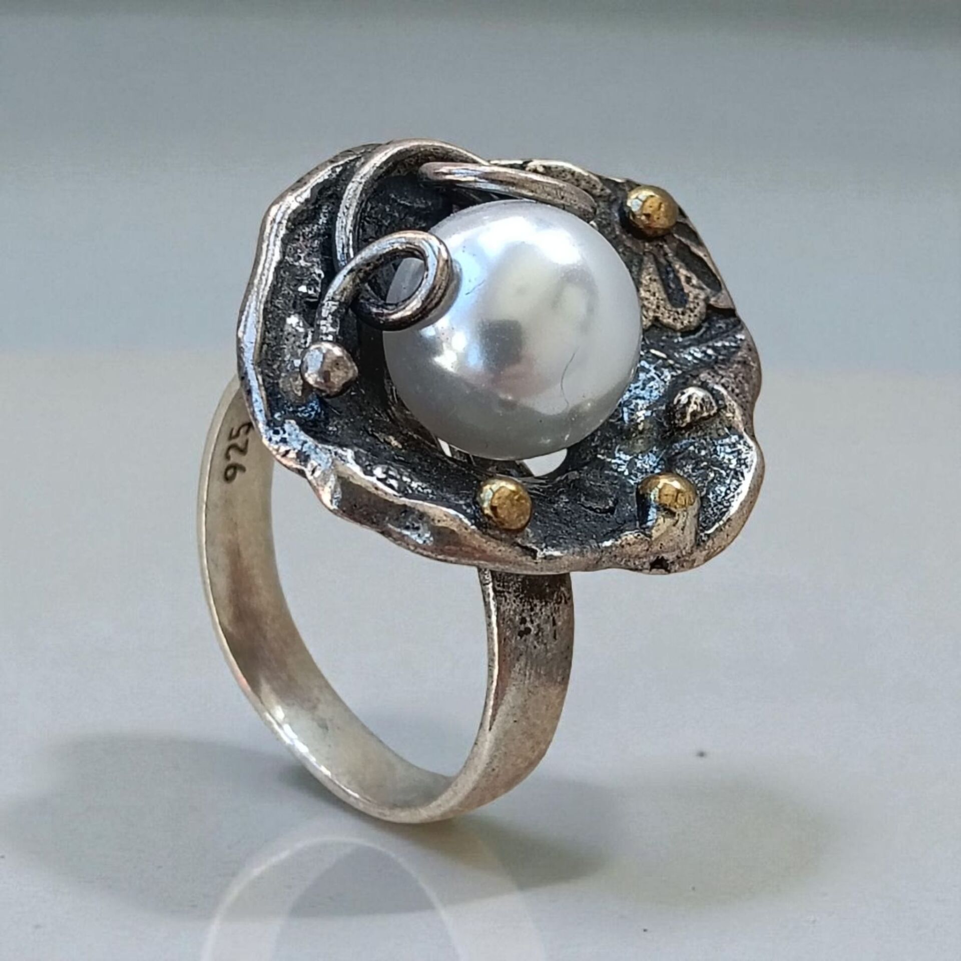 Gümüş İnci Taşlı El Yapımı Tasarım 925 Ayar Gümüş Yüzük