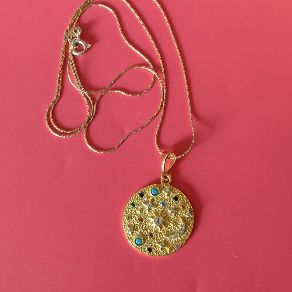 Güneş, Ay ve Yıldız Temalı Altın Kaplama 925 Ayar Gümüş Kolye ve Zinciri