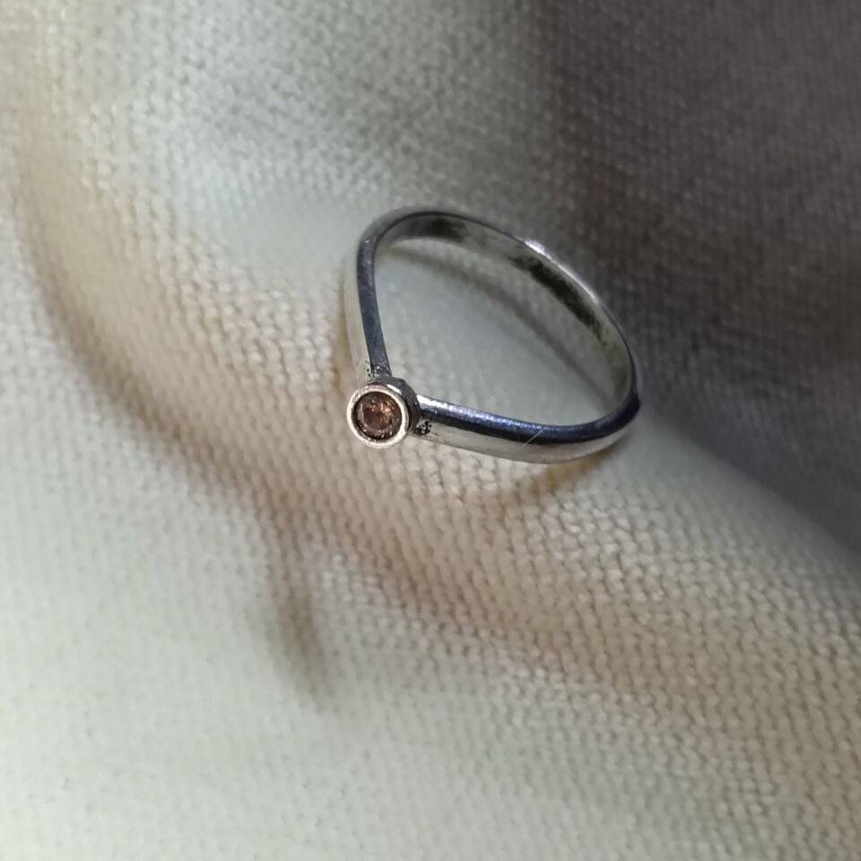 Zirkon Taşlı El Yapımı Gümüş Yüzük