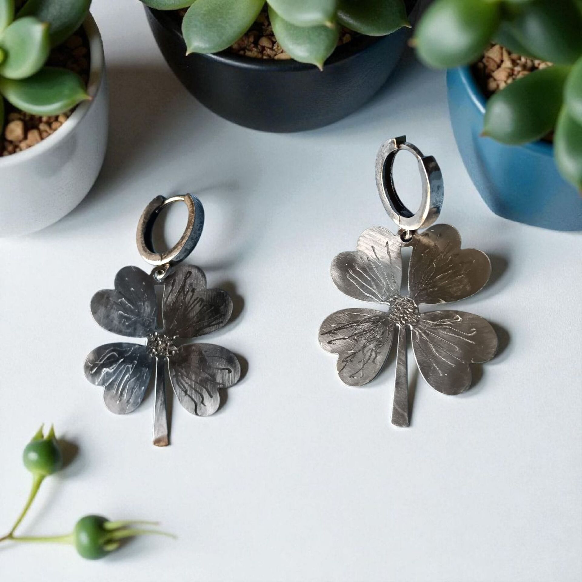 Dört Yapraklı Gümüş Yonca El Yapımı 925 Ayar Küpeler