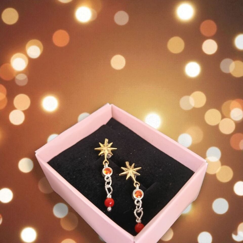 Kırmızı Mercan ve Turuncu Zirkon Taşlı Yıldız El Yapımı Gümüş Küpeler