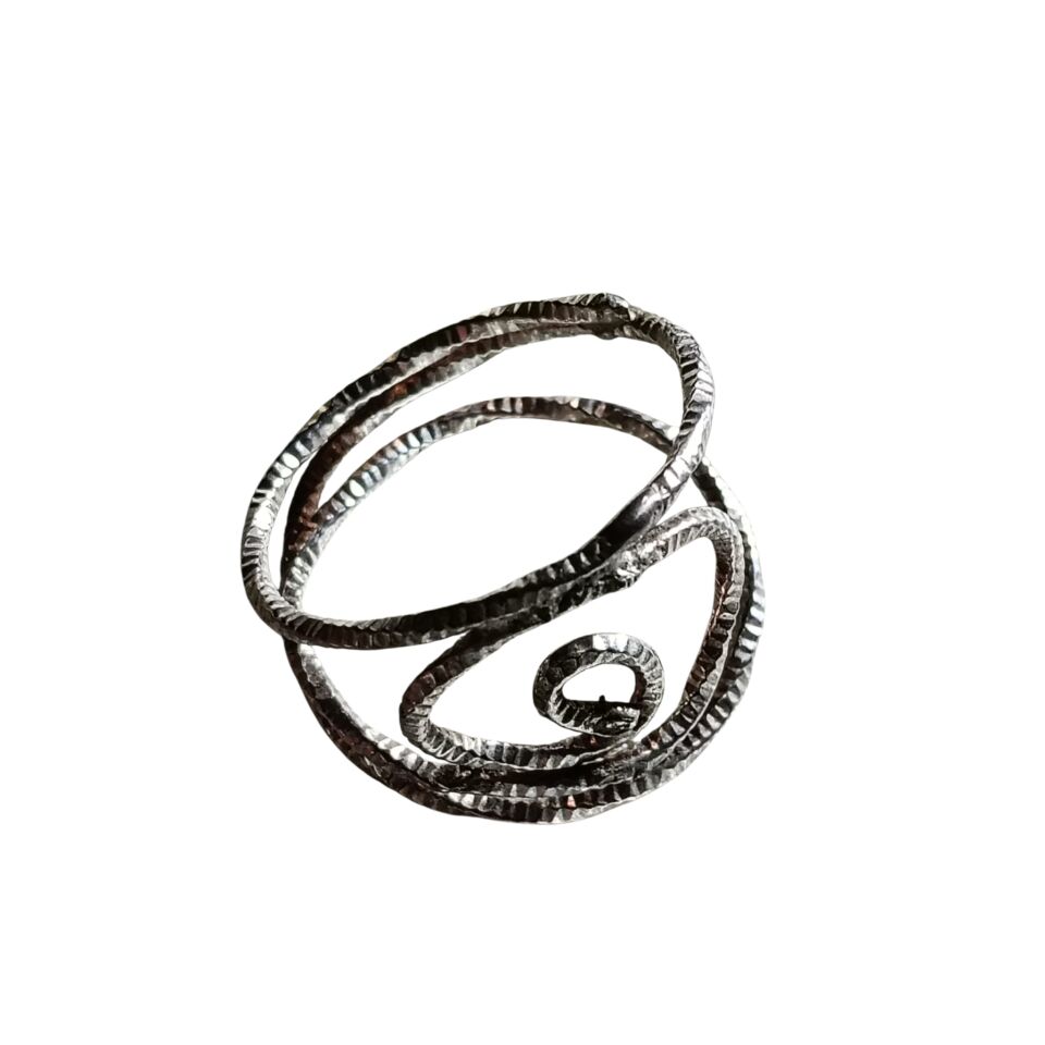 El Yapımı Gümüş Spiral Döngü Yüzük