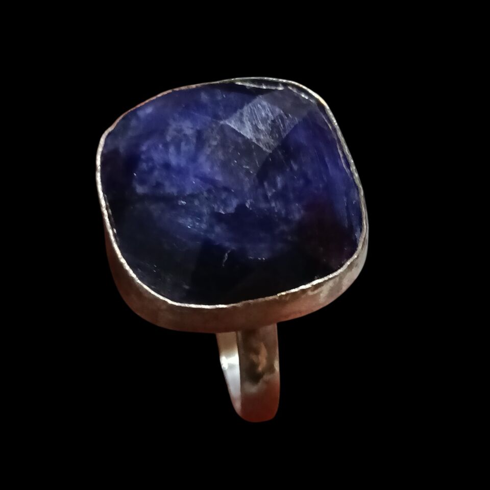 Safir Kare Taşlı Gümüş El Yapımı Yüzük