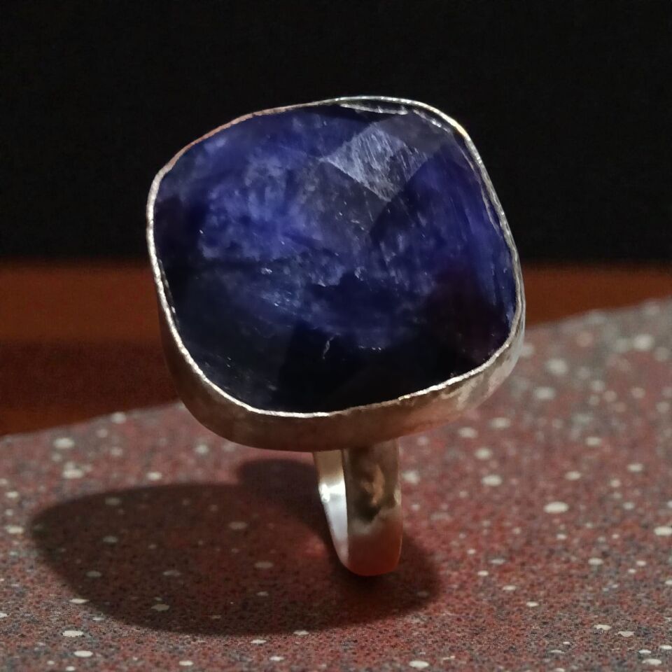 Safir Kare Taşlı Gümüş El Yapımı Yüzük