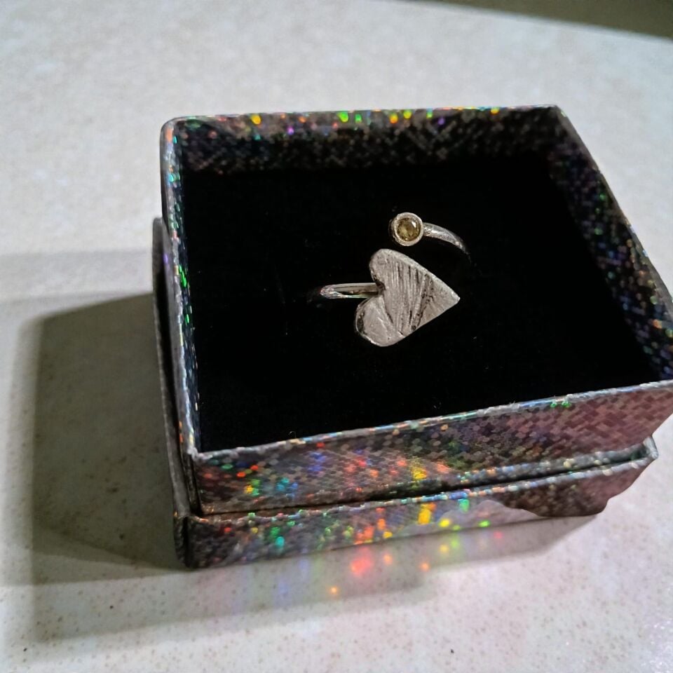 Kalp ve Zirkon Taşlı Ayarlanabilir El Yapımı Gümüş Yüzük