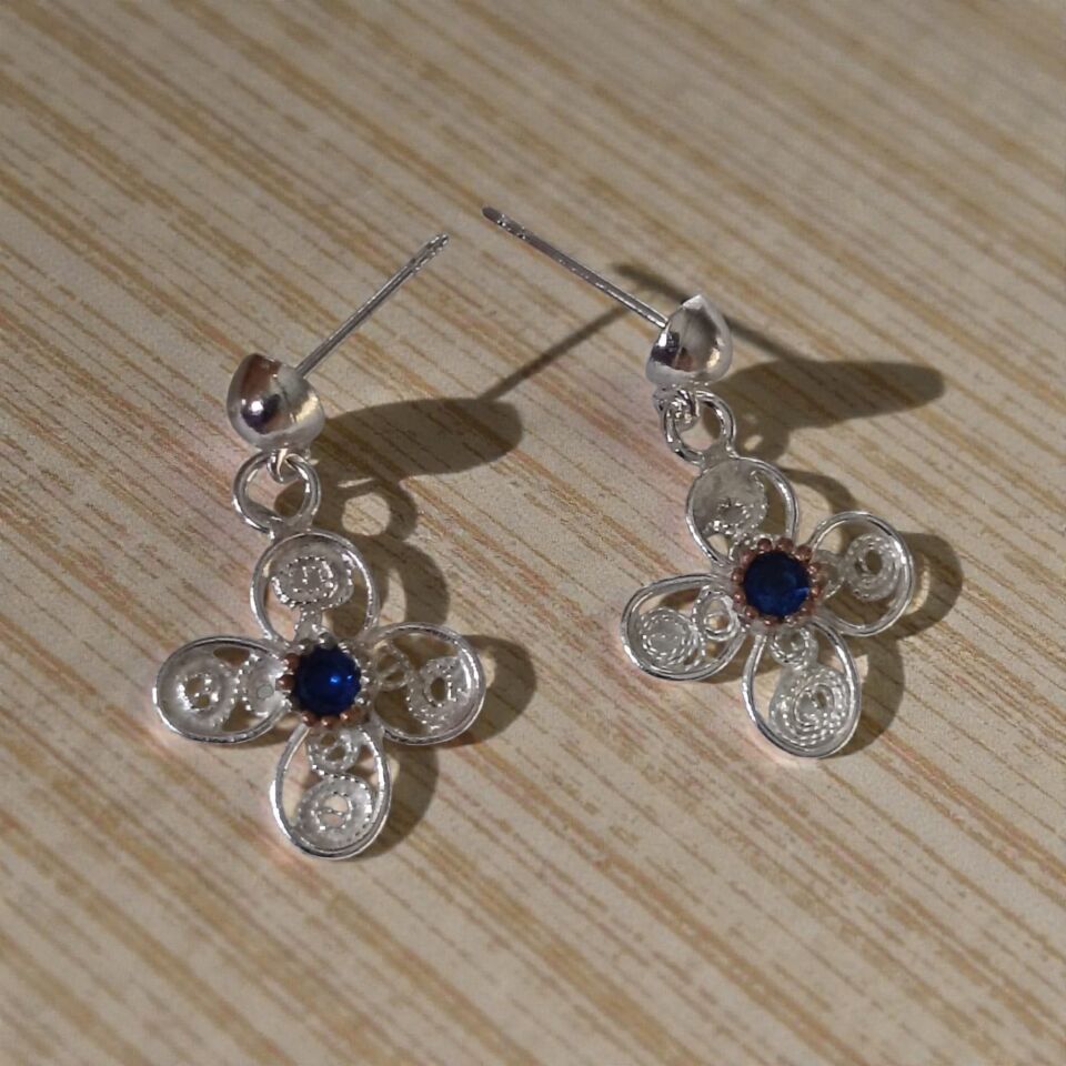 Telkari Gümüş Lacivert Zirkon Taşlı Küpeler