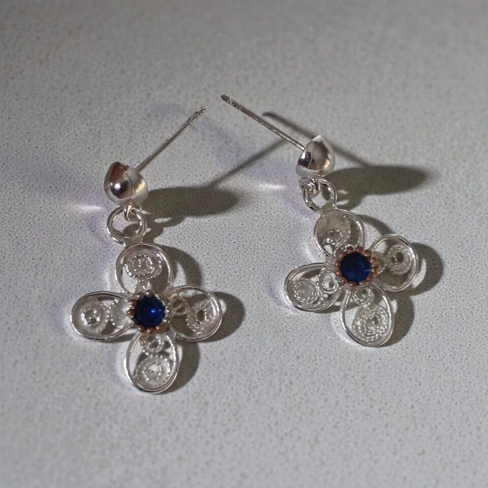 Telkari Gümüş Lacivert Zirkon Taşlı Küpeler