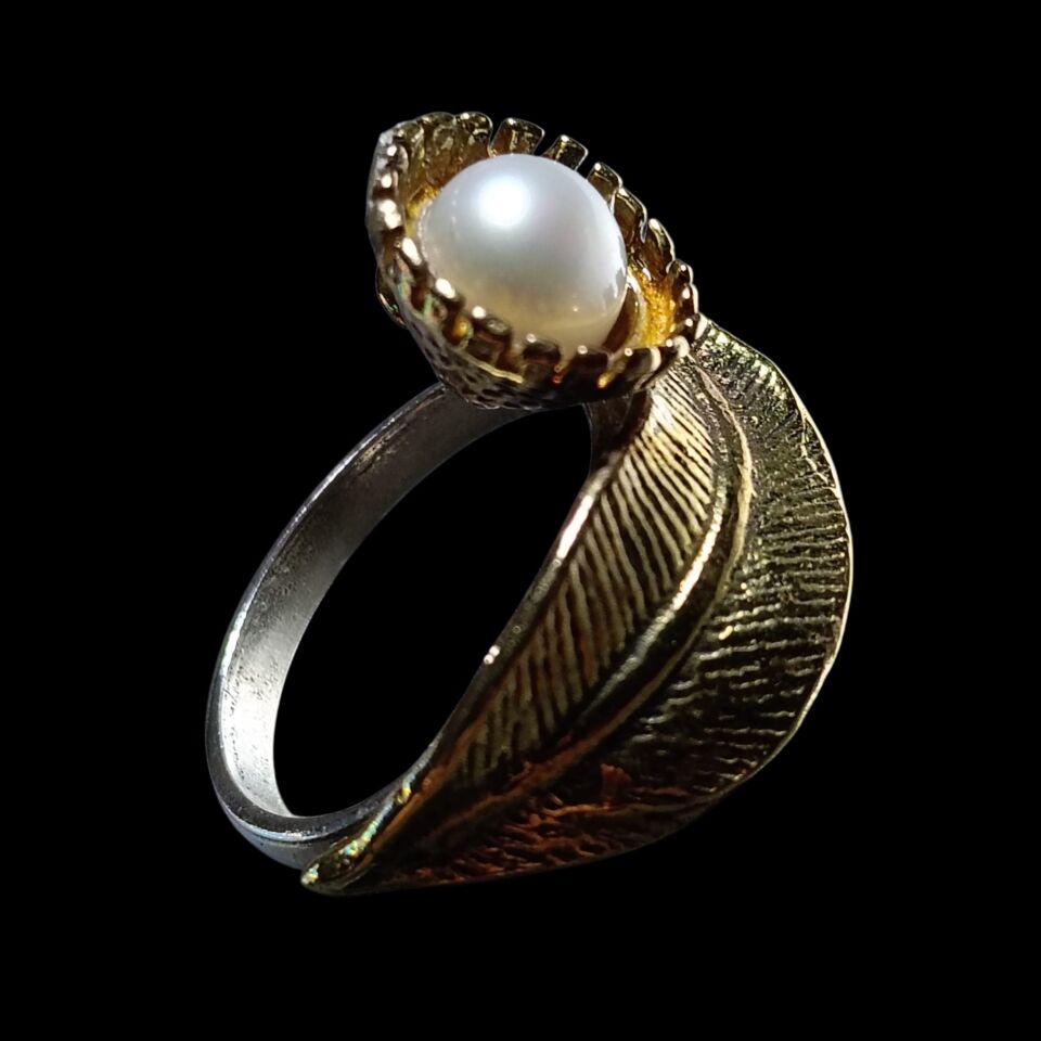 İnci Tanesi Gümüş & Prinç El Yapımı Yaprak Yüzük
