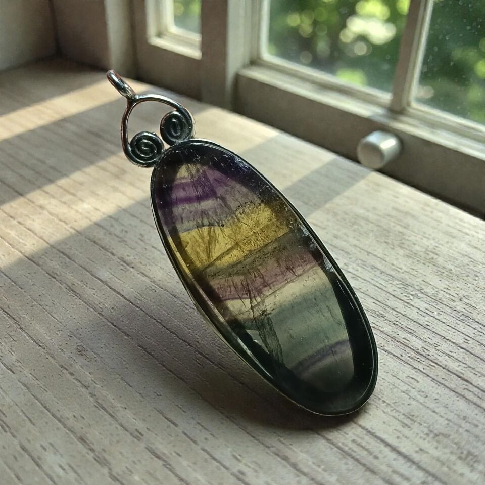 Florit Doğal Taşlı Gümüş El Yapımı Kolye