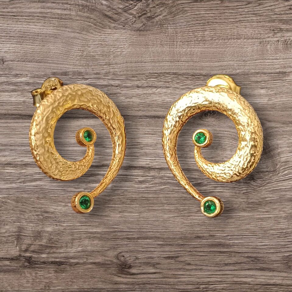 Altın Kaplama 925 Ayar Gümüş Spiral Zirkon Taşlı Küpeler