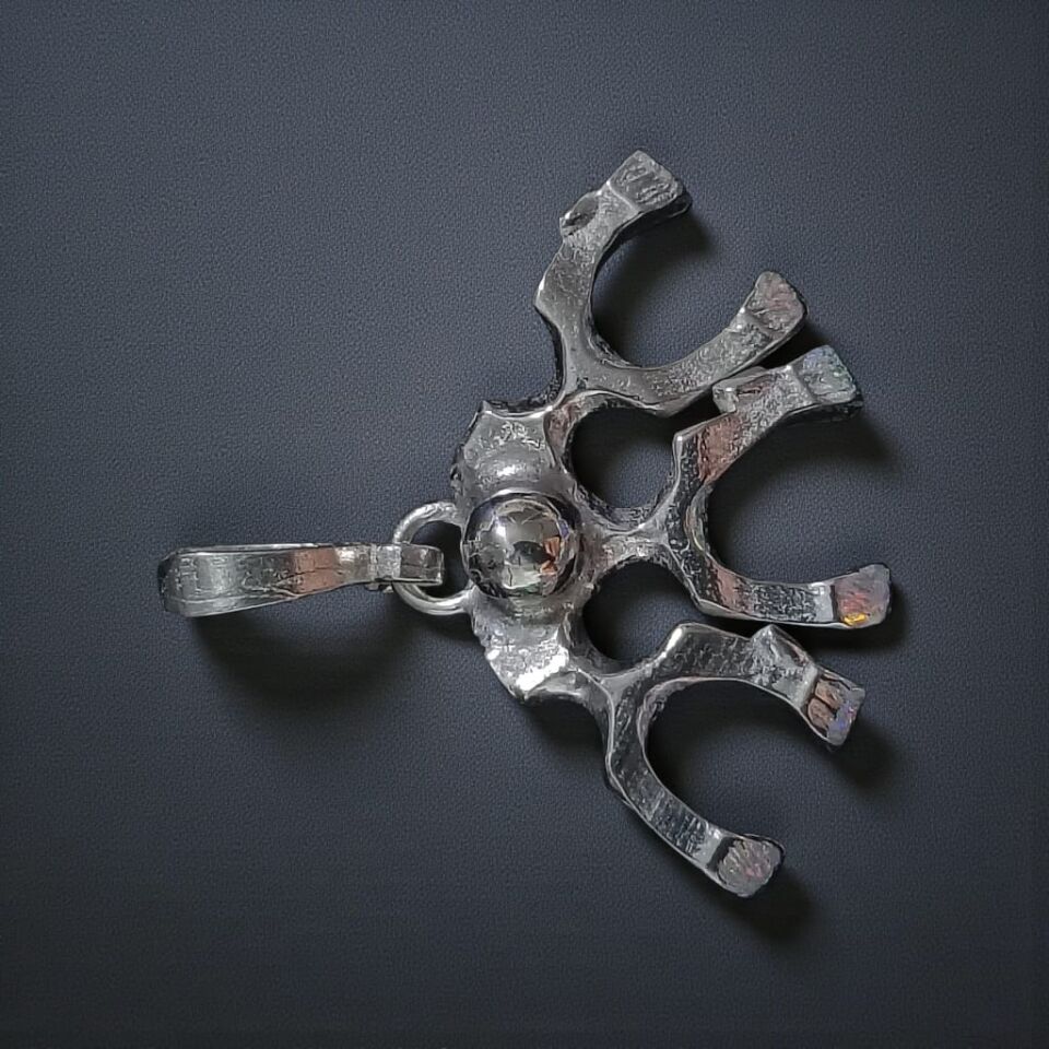 El Yapımı Gümüş  Üç Nal kolye Ucu