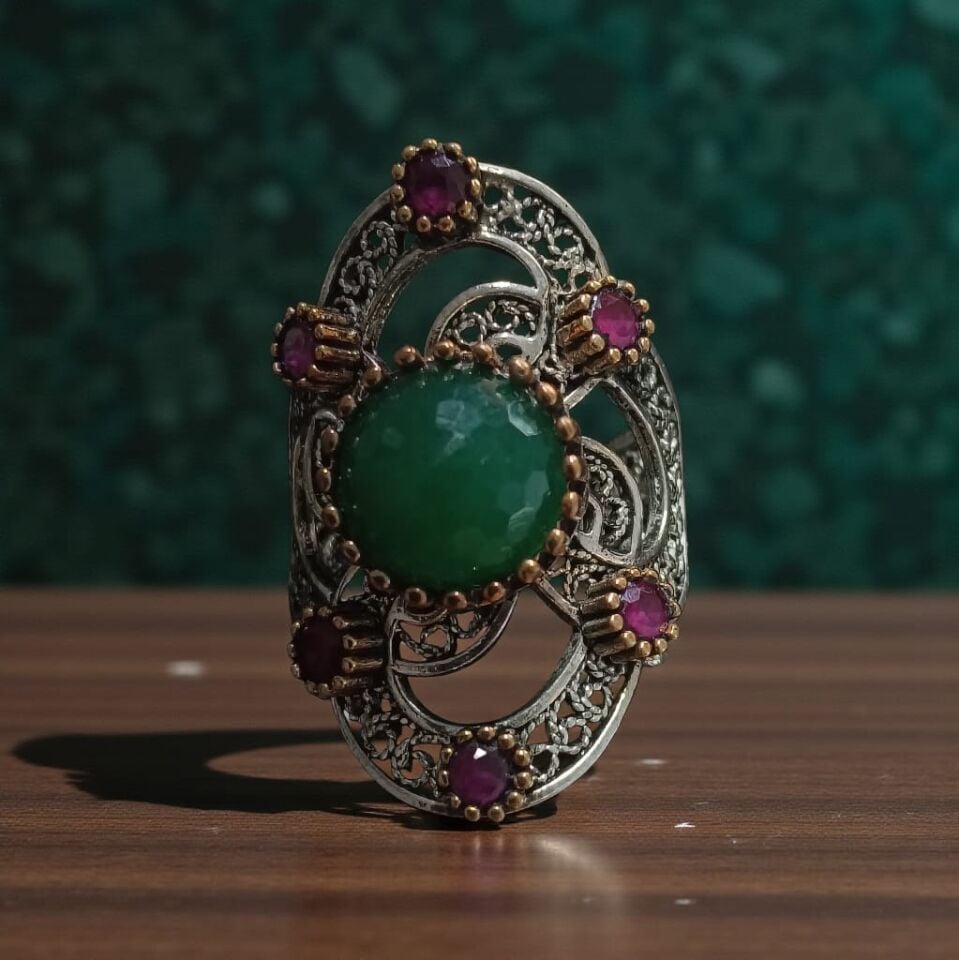 Telkari Gümüş Yeşil Akik ve Kırmızı Zirkon Taşlı 925 Ayar Gümüş Yüzük