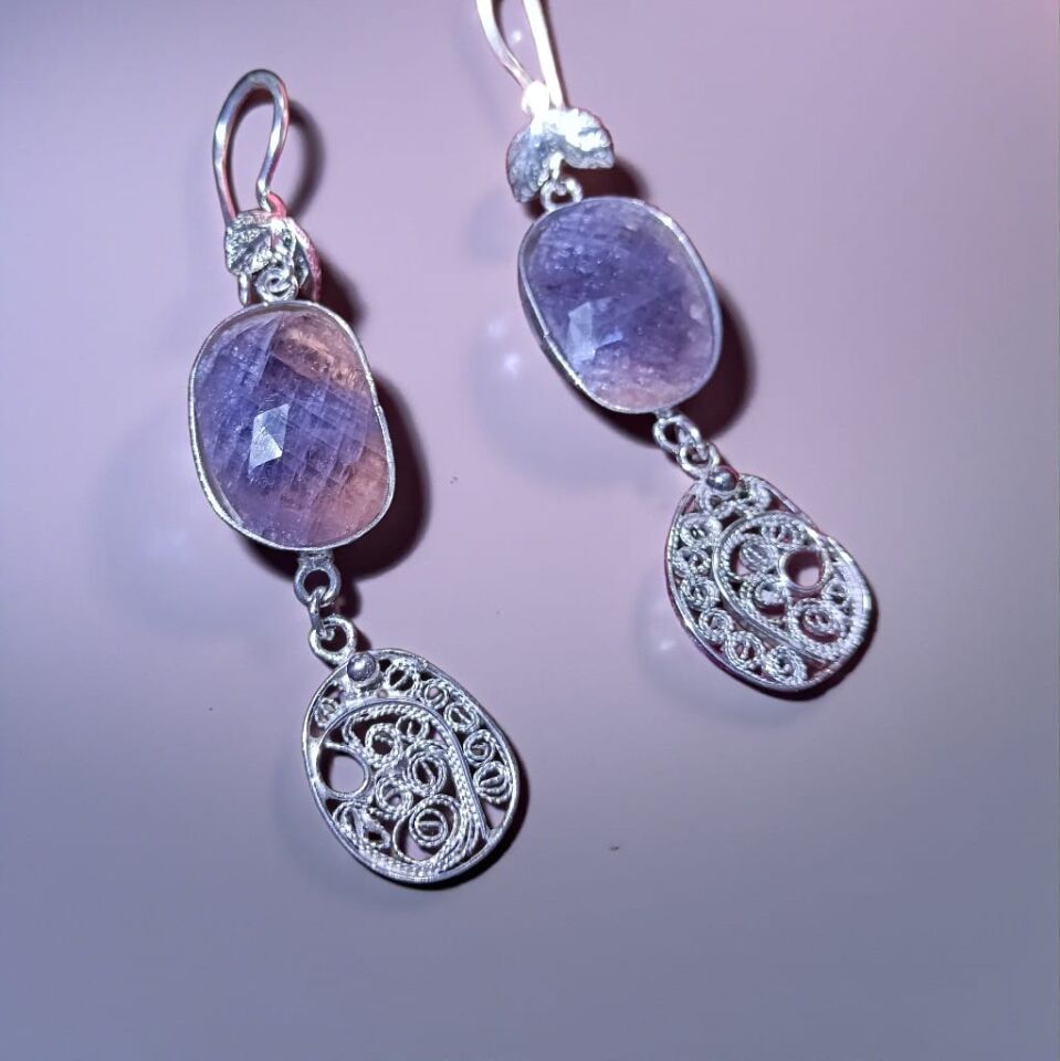 Mor & Lila Rengi Safir Taşlı Telkari Gümüş El Yapımı Küpeler