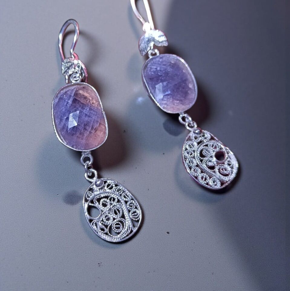 Mor & Lila Rengi Safir Taşlı Telkari Gümüş El Yapımı Küpeler