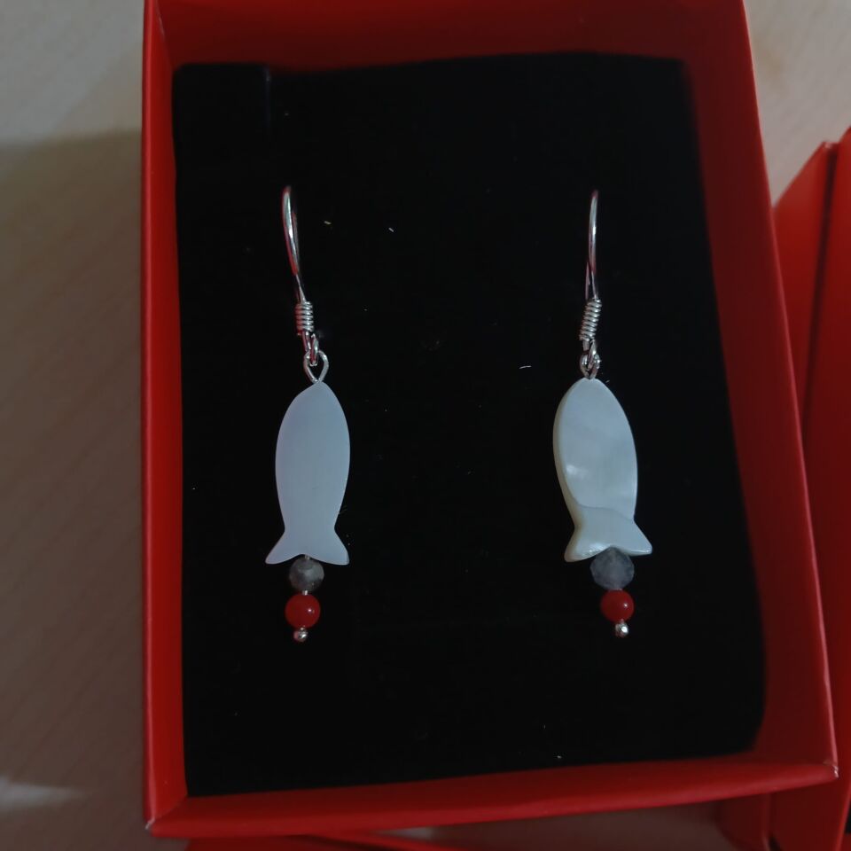 Sedef Balık El Yapımı Gümüş Küpeler