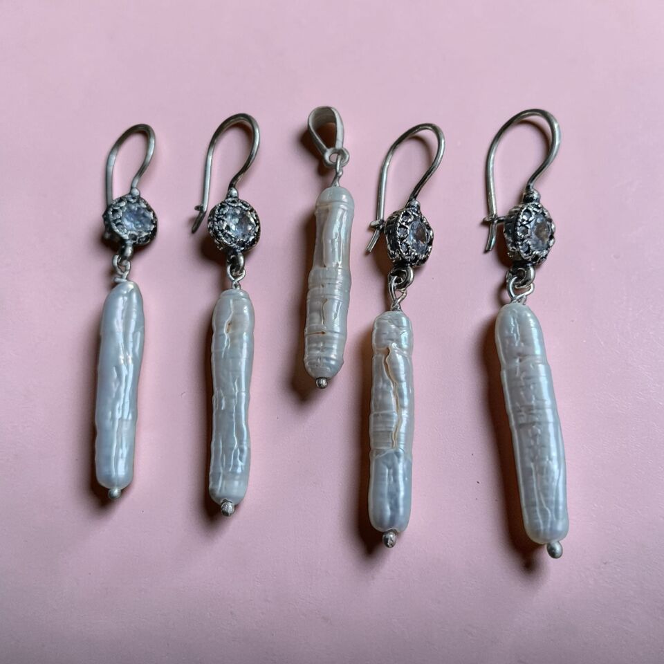 Barok Uzun İnci  Gümüş Zirkon Taşlı Küpeler