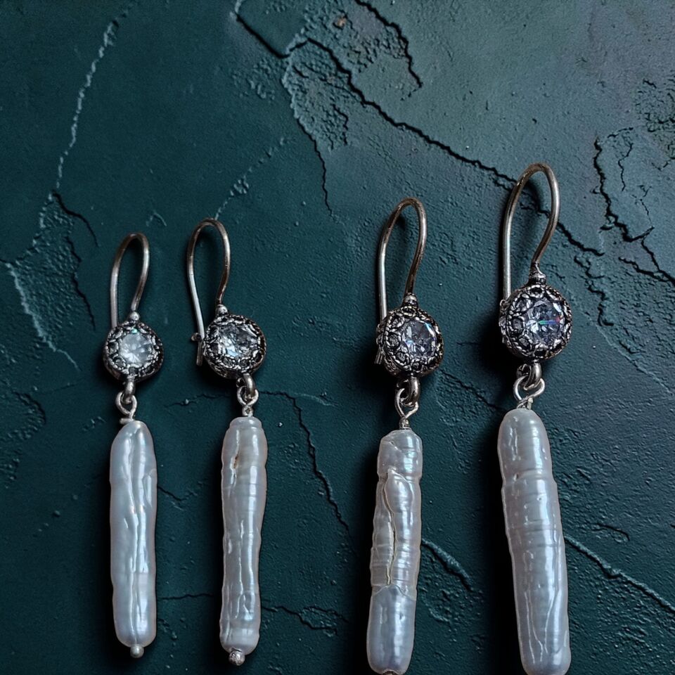 Barok Uzun İnci  Gümüş Zirkon Taşlı Küpeler